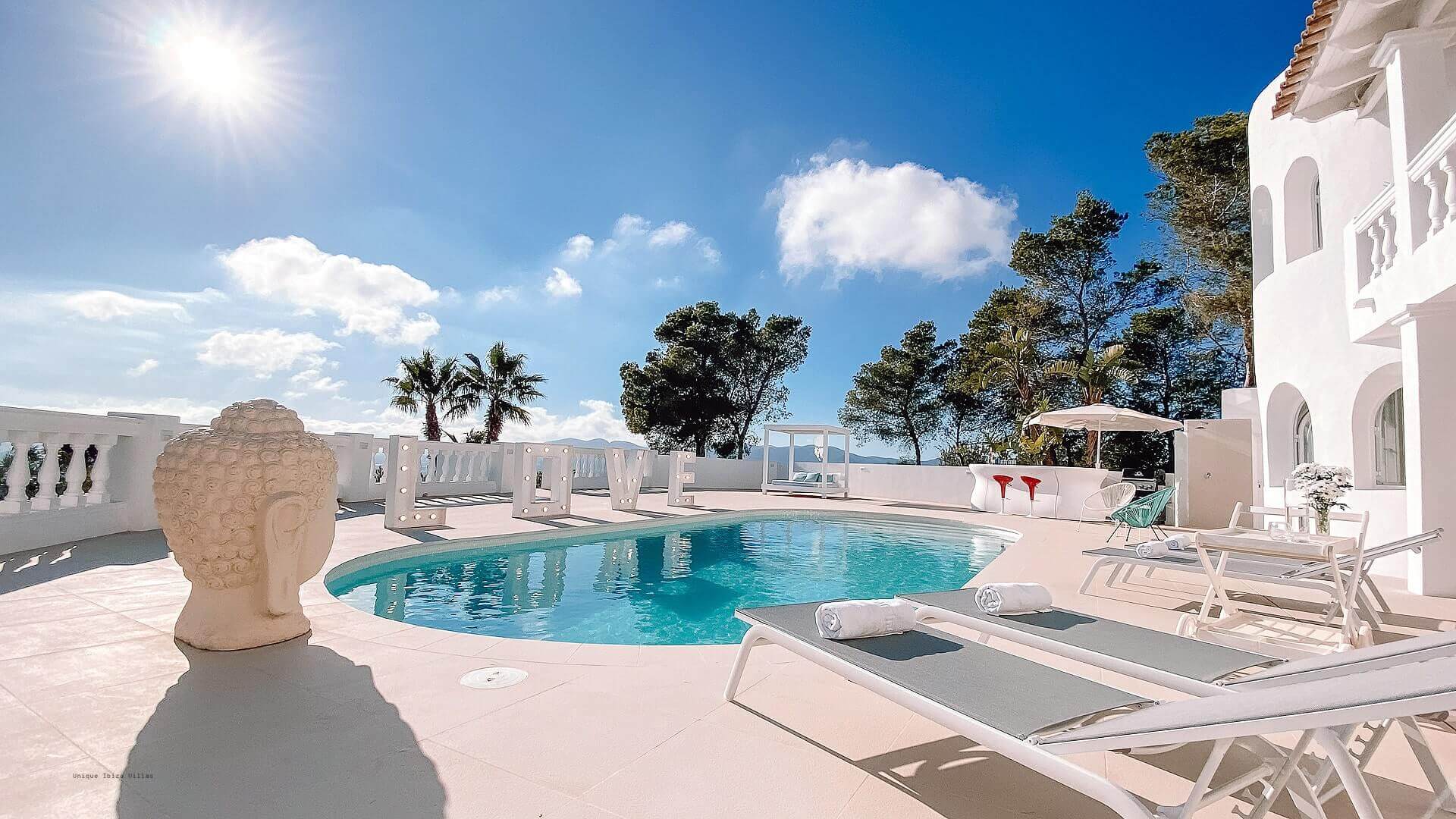 VILLA THE WHITE PEARL - 6 Bedrooms - Near Ibiza Town 