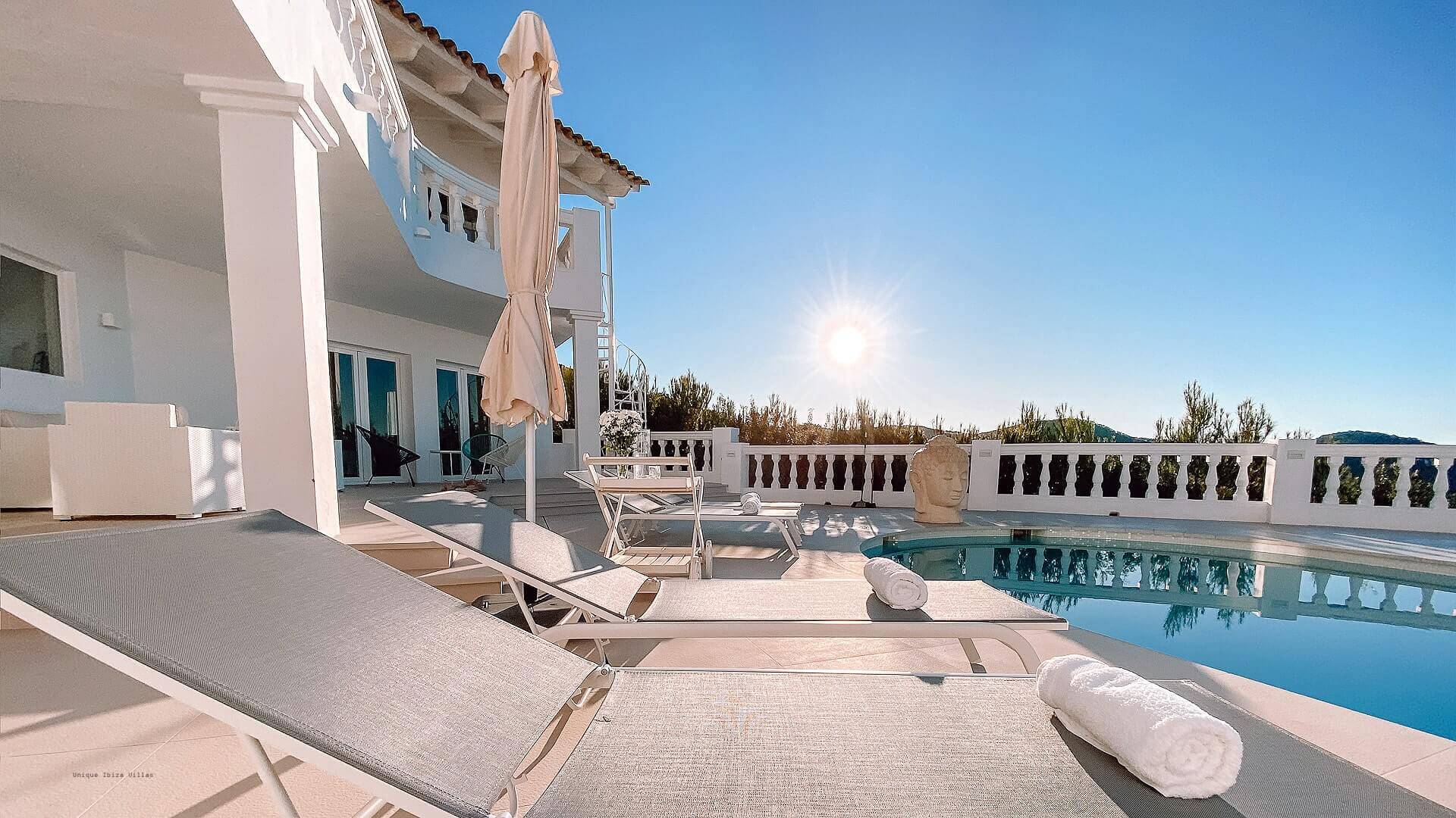 VILLA THE WHITE PEARL - 6 Bedrooms - Near Ibiza Town 