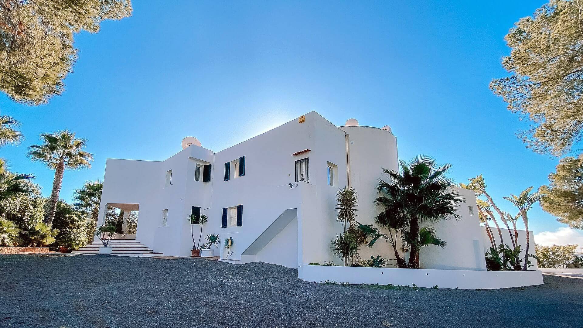 VILLA THE WHITE PEARL - 6 Bedrooms - Near Ibiza Town 