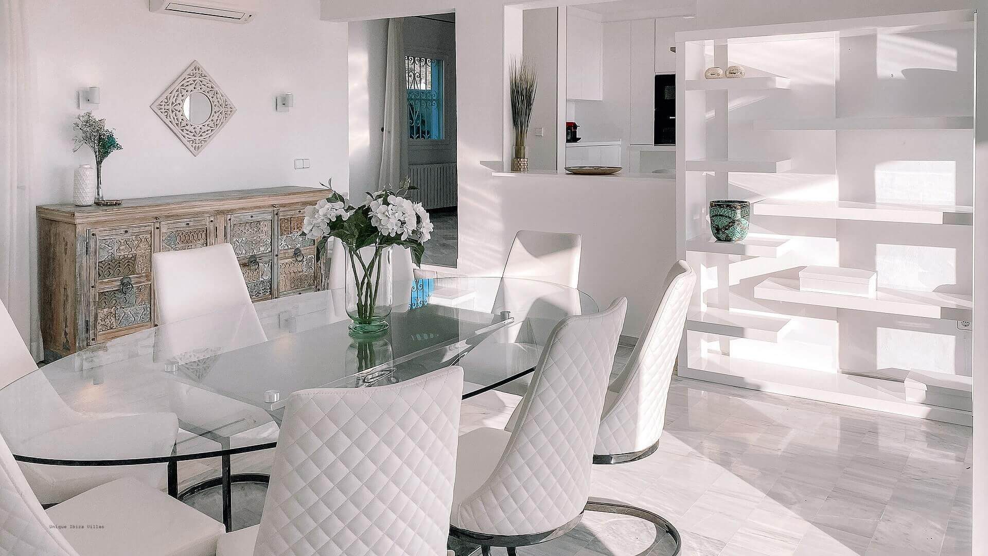 VILLA THE WHITE PEARL - 6 Bedrooms - Near Ibiza Town 