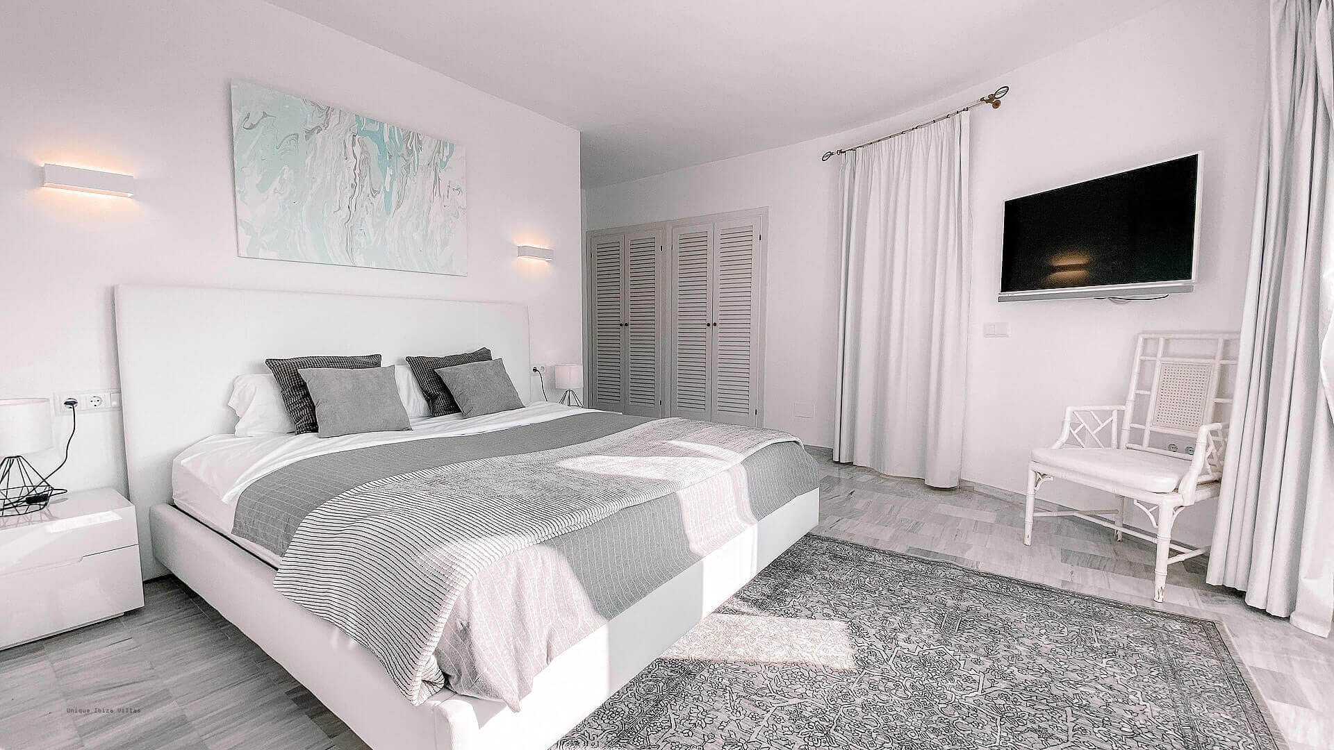 VILLA THE WHITE PEARL - 6 Bedrooms - Near Ibiza Town 
