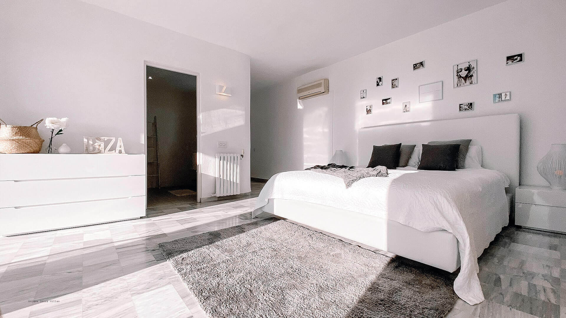 VILLA THE WHITE PEARL - 6 Bedrooms - Near Ibiza Town 