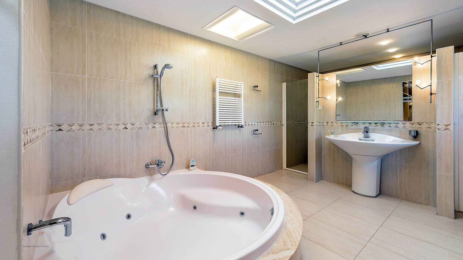 VILLA CAN FLUXA - 4 Bedrooms - Near Jesus/Ibiza Town