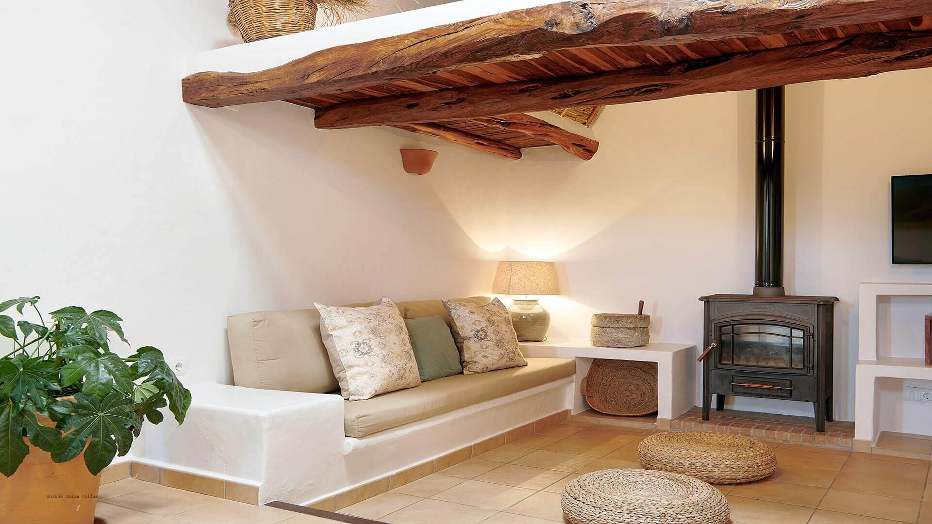 VILLA FINCA MAGO - 5 Bedrooms - Santa Gertrudis/Santa Eulalia (Rural)