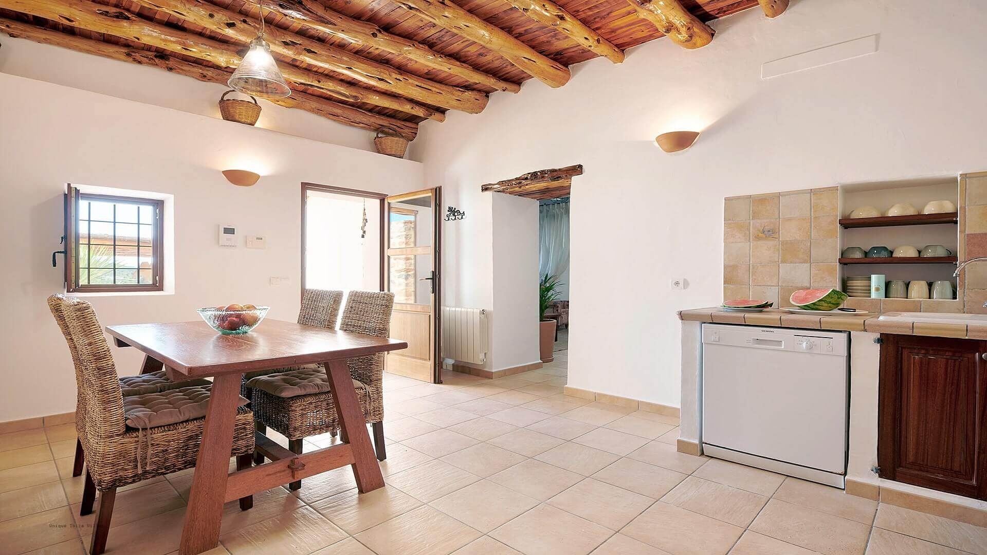 VILLA FINCA MAGO - 5 Bedrooms - Santa Gertrudis/Santa Eulalia (Rural)
