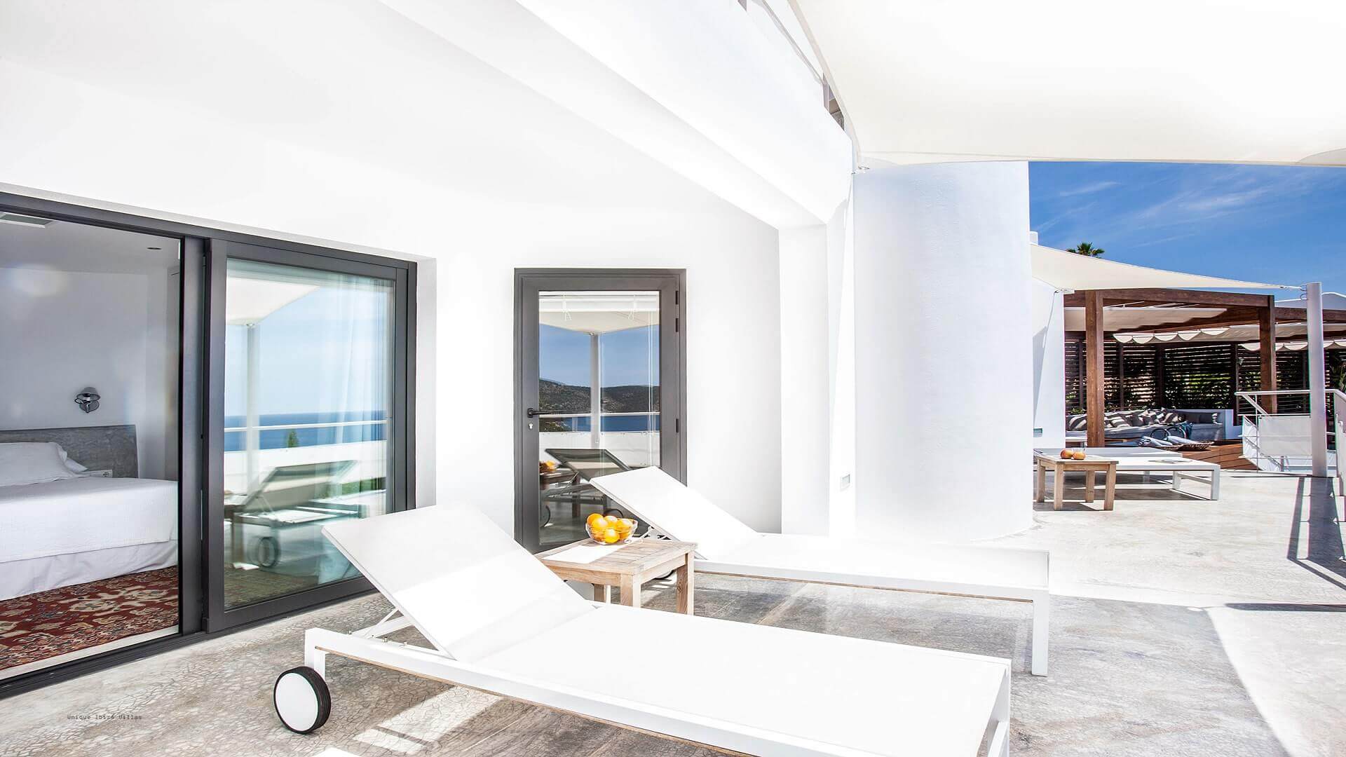  - VILLA AUTENTIC - 5 Bedrooms - Vista Alegre 