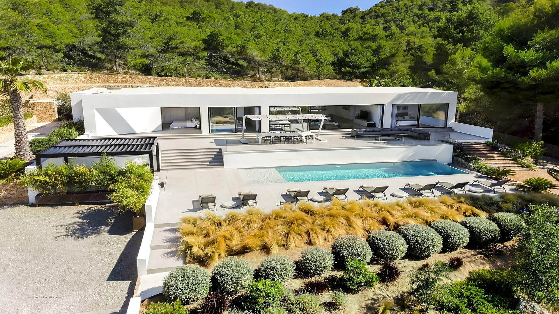 VILLA OFELIA - 5 Bedrooms - San Jose