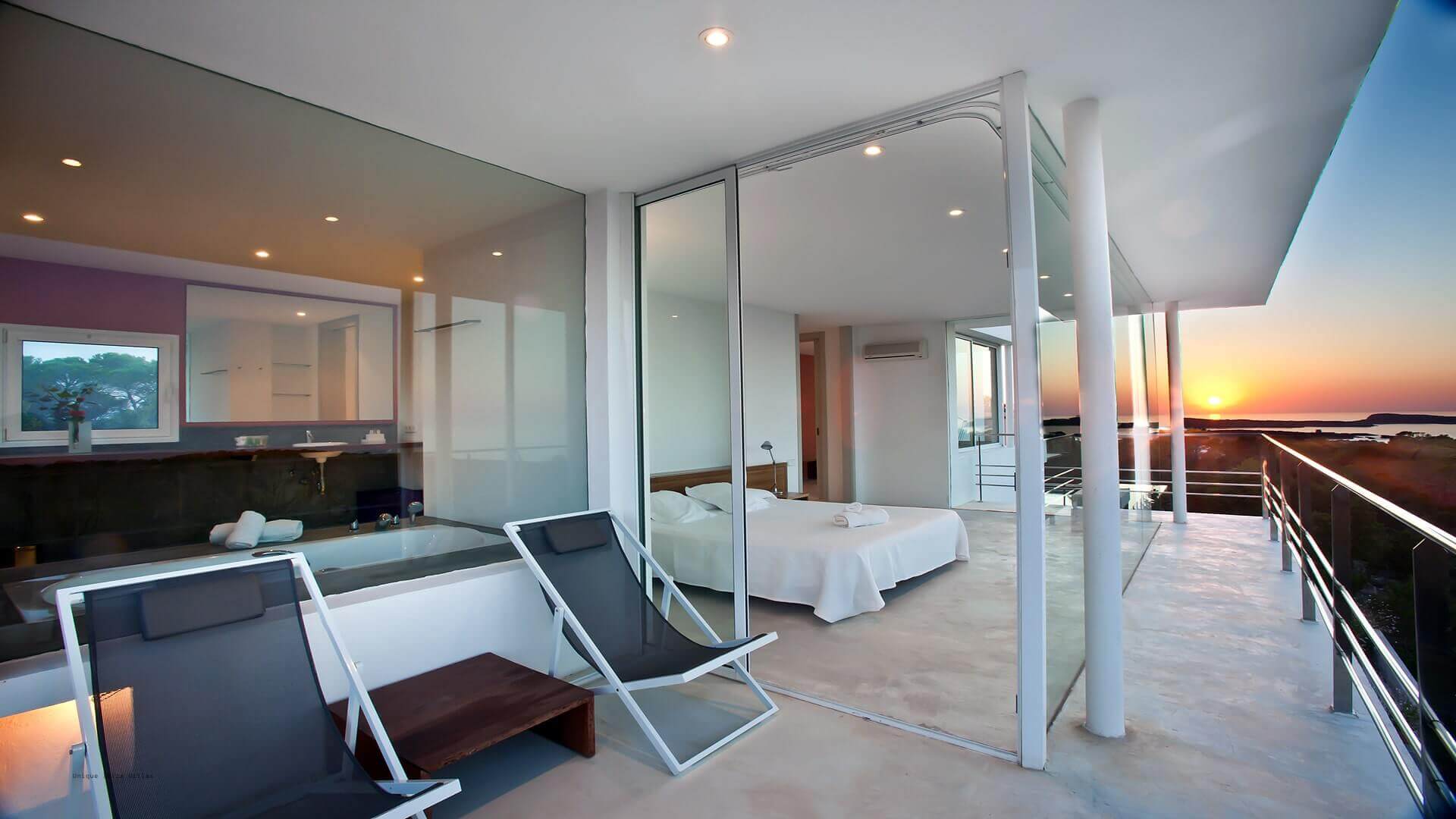 VILLA PEP ES CALO - 6 Bedrooms - Cala Bassa 