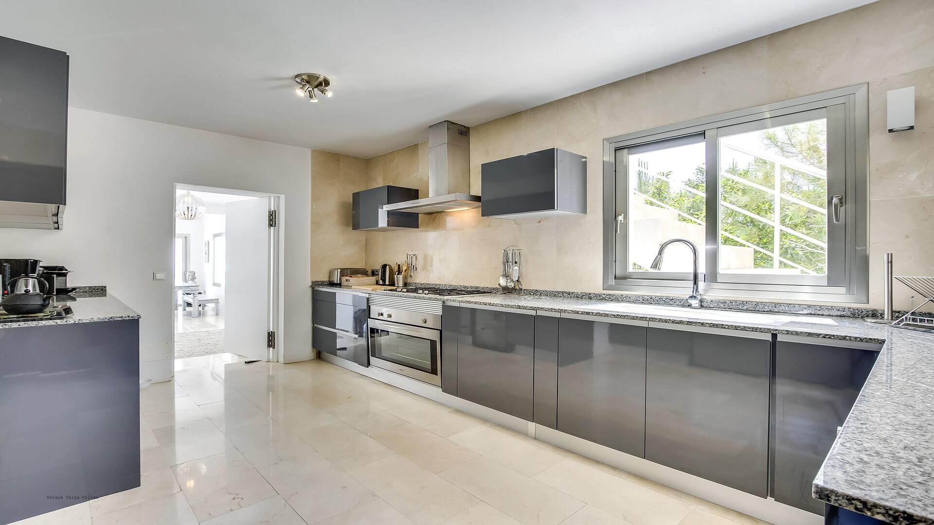 VILLA BLUE HAVEN - 6 Bedrooms - Es Cubells 