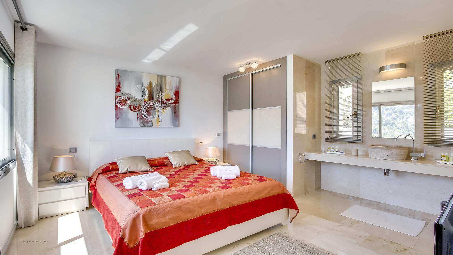 VILLA BLUE HAVEN - 6 Bedrooms - Es Cubells 
