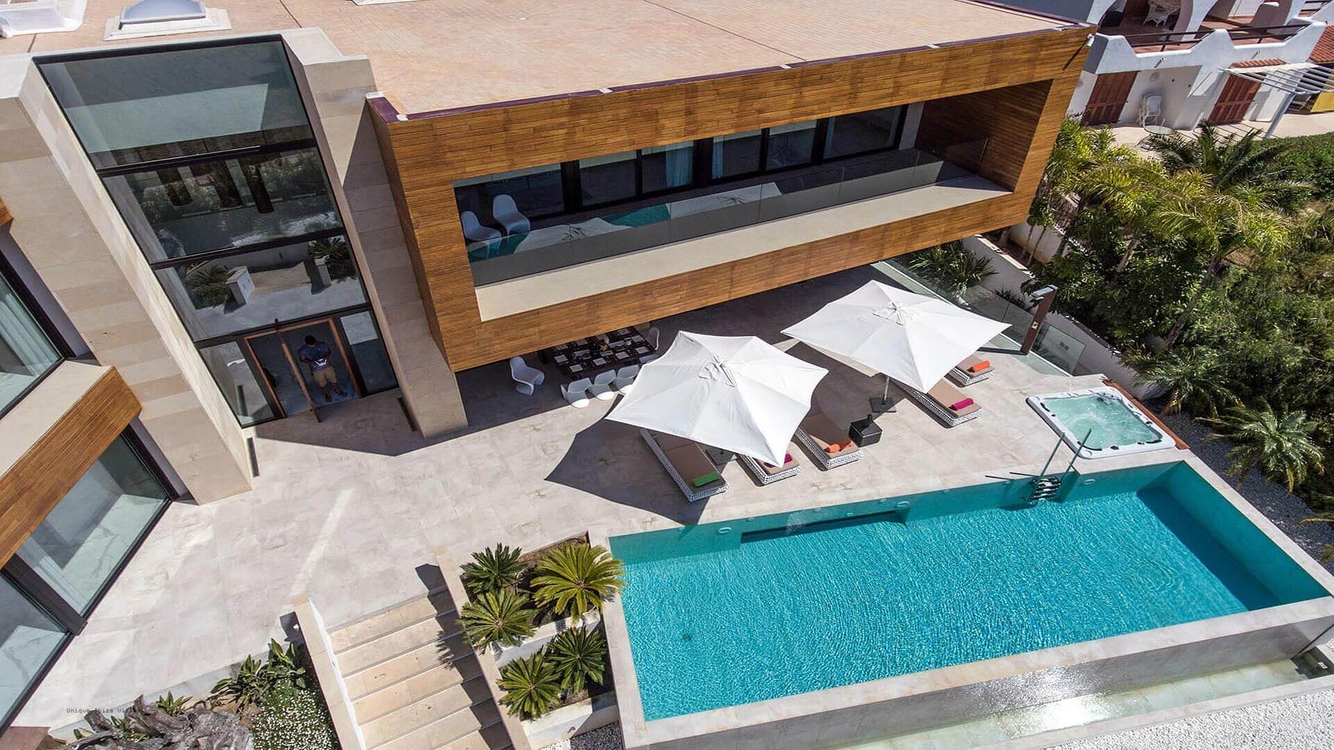 VILLA VALERIA - 6 Bedrooms - Near Cap Martinet, Talamanca Jesus & Ibiza Town