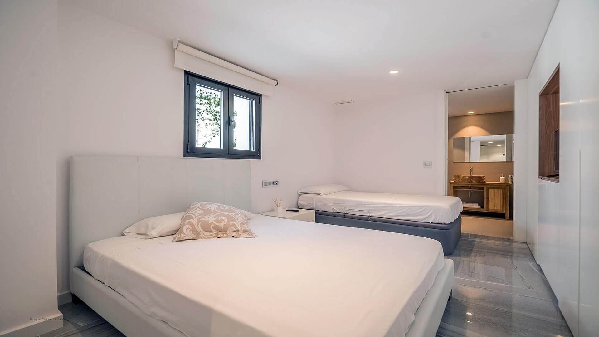 VILLA VALERIA - 6 Bedrooms - Near Cap Martinet, Talamanca Jesus & Ibiza Town