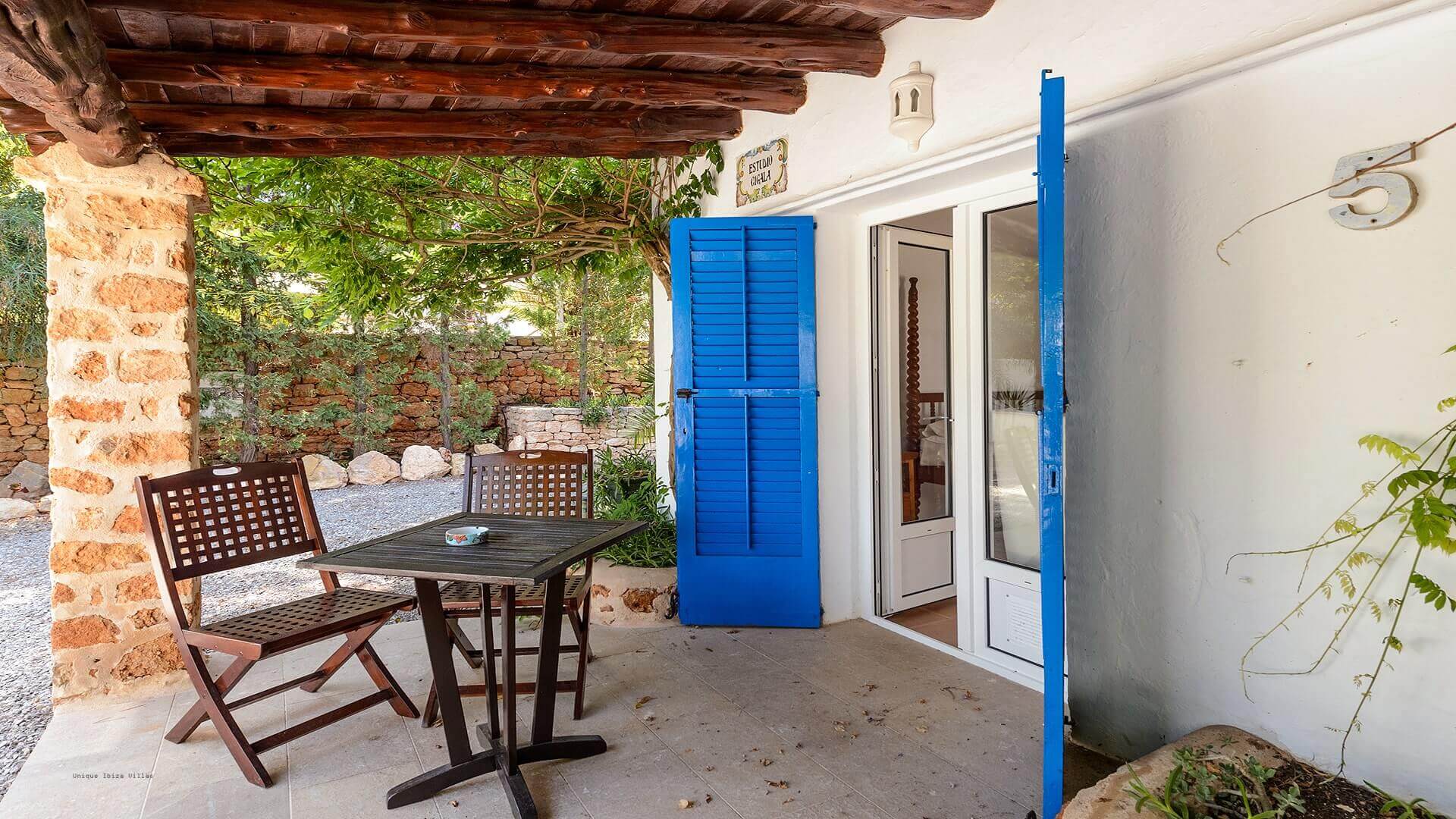 VILLA CIGALA - 7 Bedrooms - Cala Pada/Santa Eulalia (Walk To Beach) 