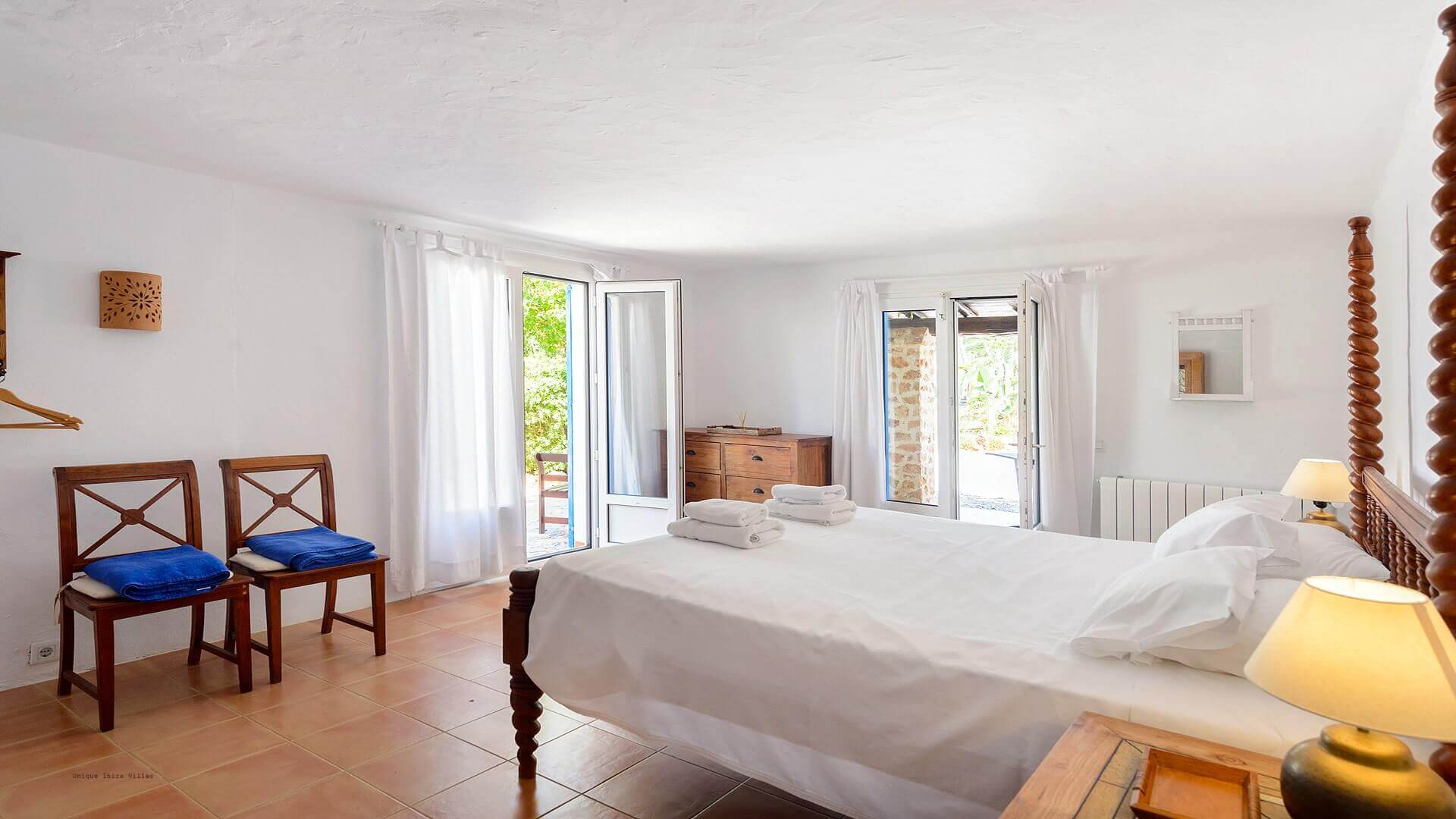 VILLA CIGALA - 7 Bedrooms - Cala Pada/Santa Eulalia (Walk To Beach) 