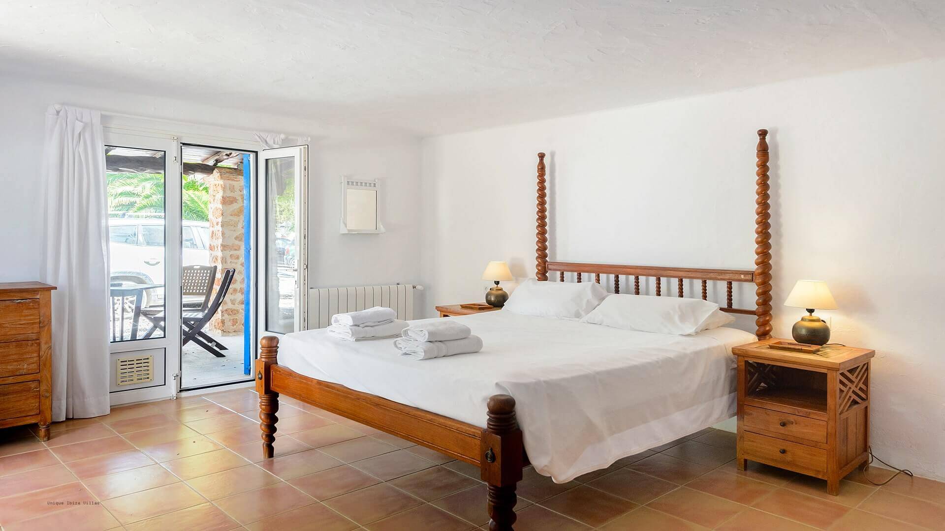 VILLA CIGALA - 7 Bedrooms - Cala Pada/Santa Eulalia (Walk To Beach) 