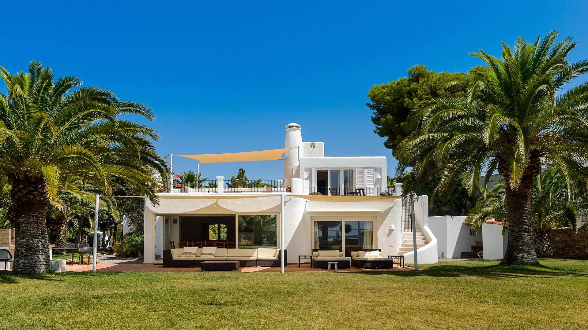VILLA CIGALA - 5 Bedrooms - Cala Pada/Santa Eulalia (Walk To Beach)  