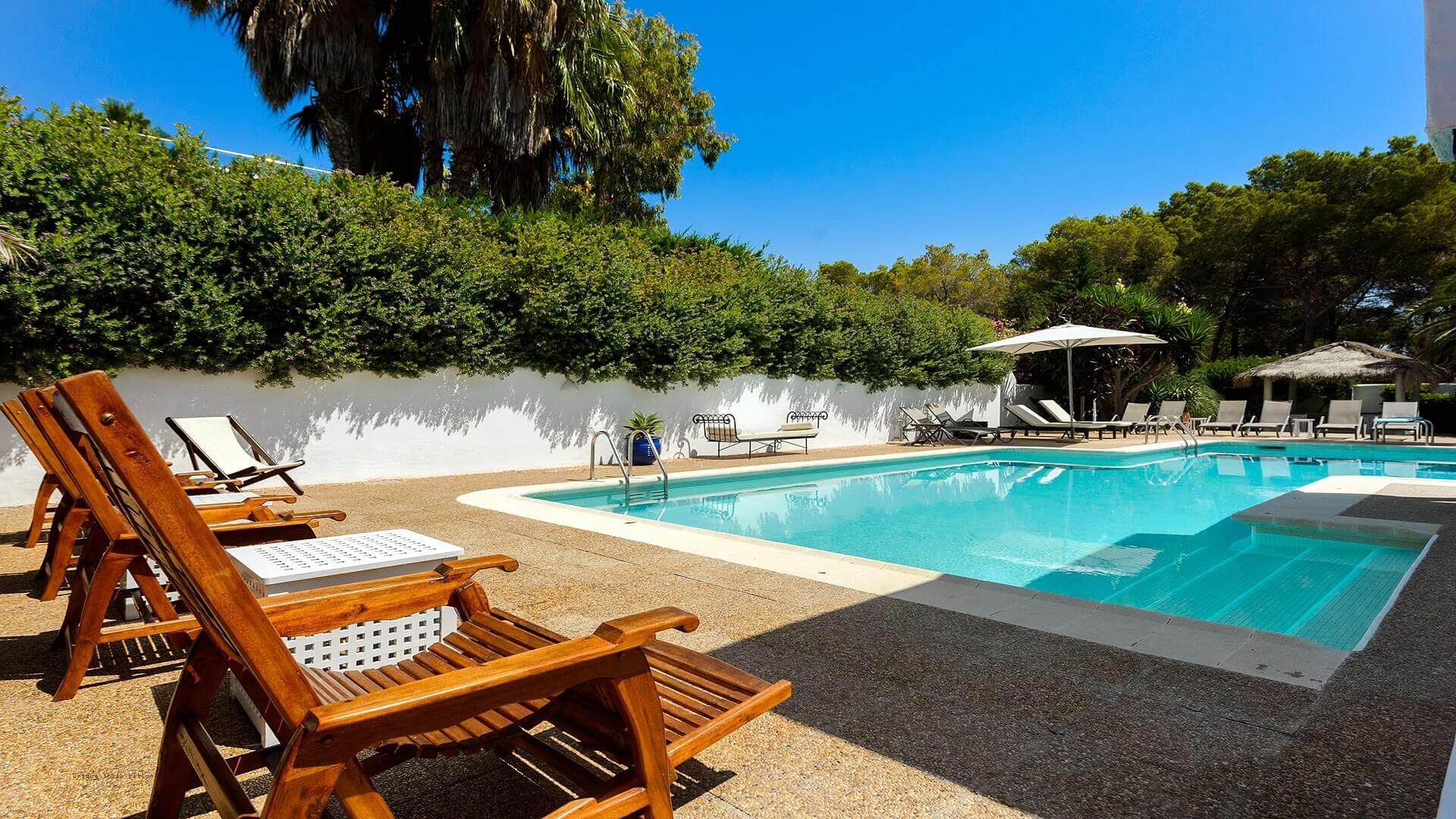 VILLA CIGALA - 5 Bedrooms - Cala Pada/Santa Eulalia (Walk To Beach)  