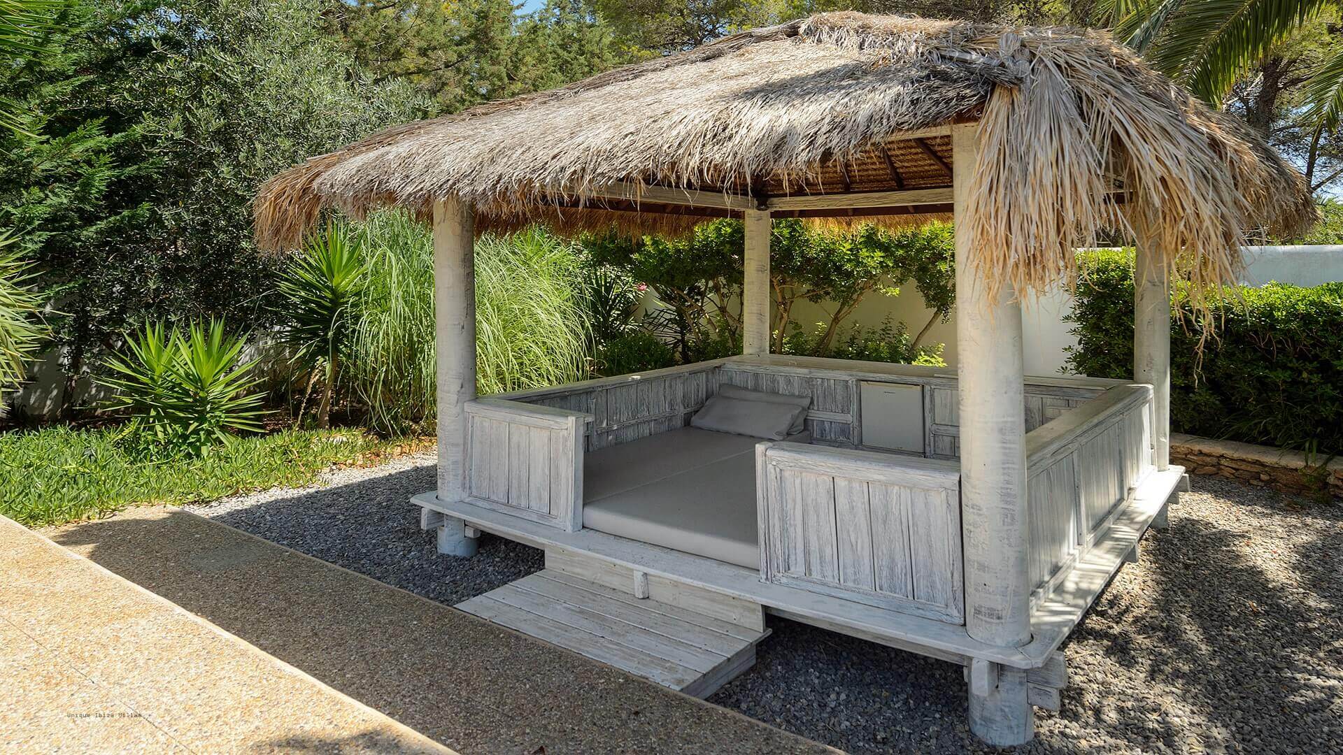 VILLA CIGALA - 5 Bedrooms - Cala Pada/Santa Eulalia (Walk To Beach)  