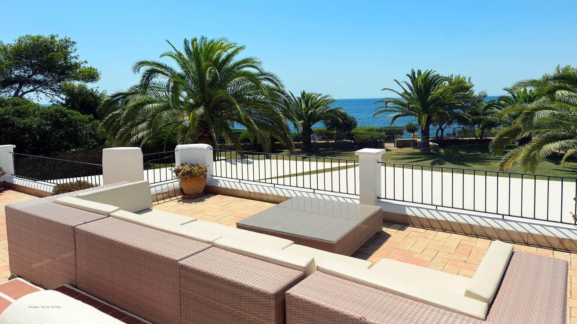 VILLA CIGALA - 5 Bedrooms - Cala Pada/Santa Eulalia (Walk To Beach)  