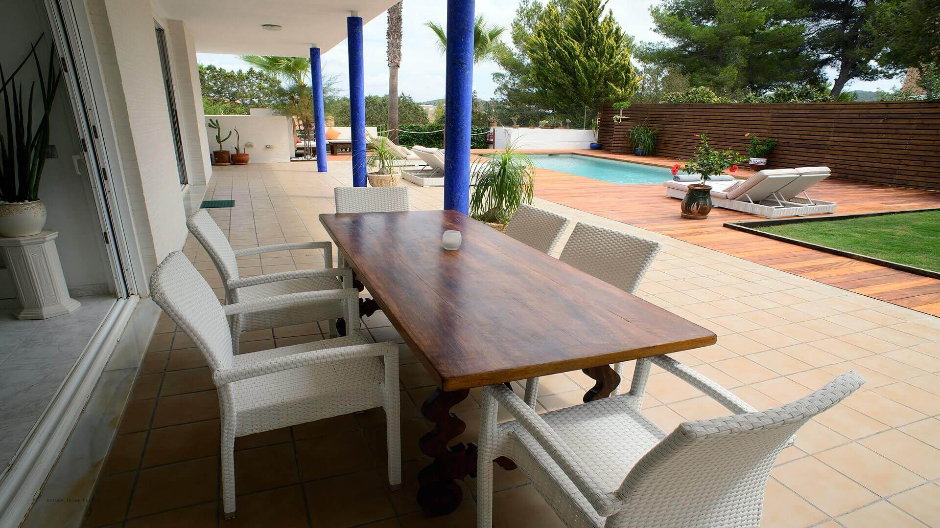 VILLA CAN LLUSIA - 4 bedrooms - San Antonio (Walk To Beach) 