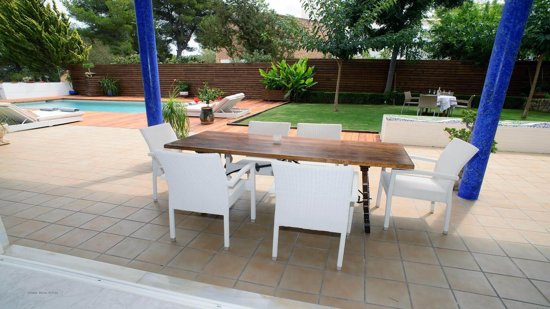 VILLA CAN LLUSIA - 4 bedrooms - San Antonio (Walk To Beach) 