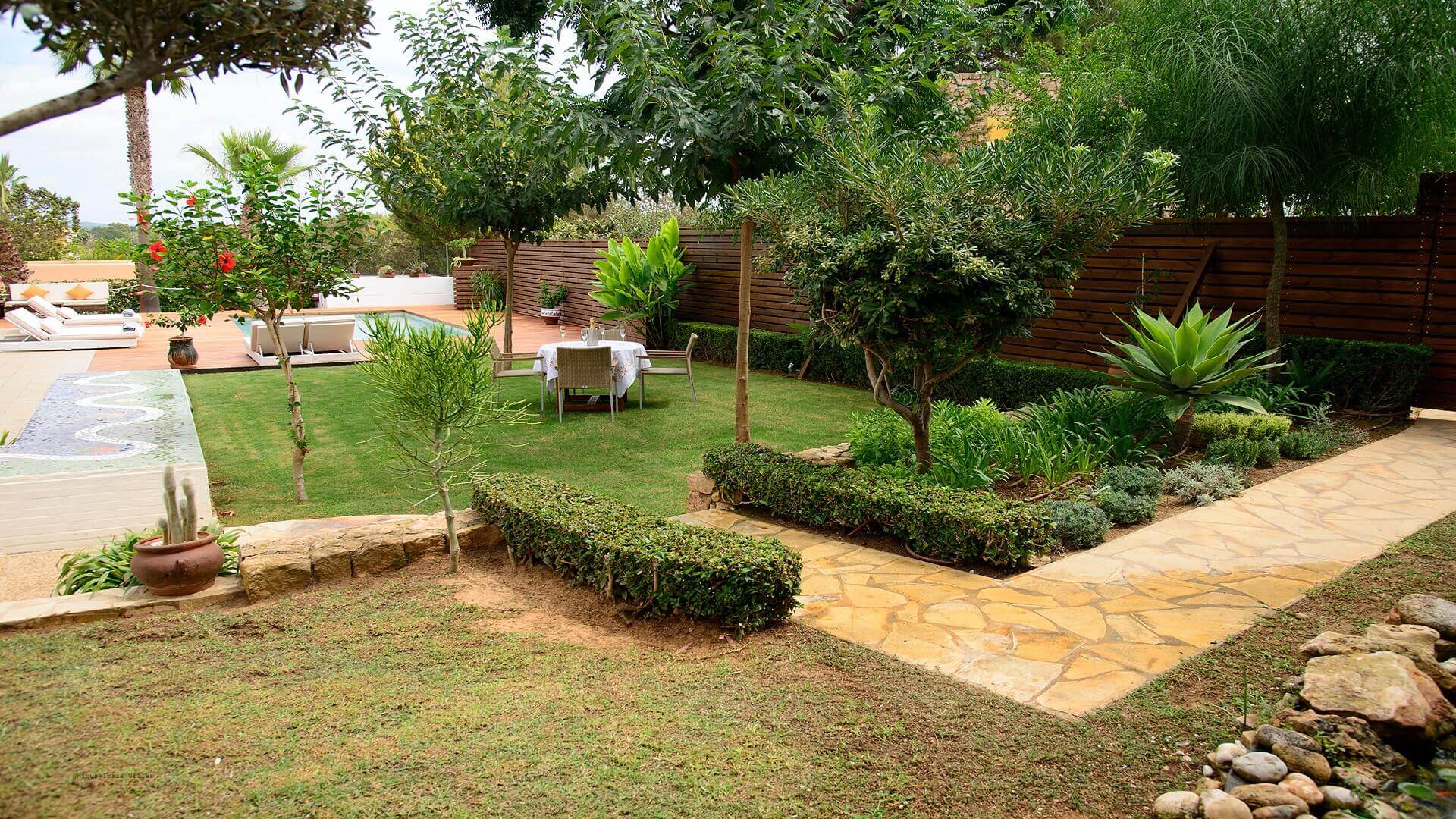 VILLA CAN LLUSIA - 4 bedrooms - San Antonio (Walk To Beach) 