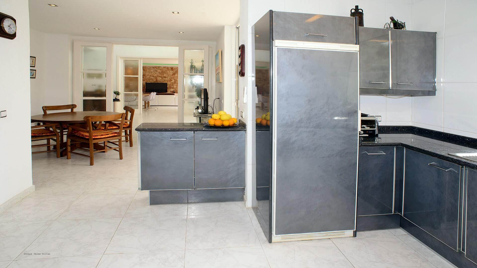 VILLA CAN LLUSIA - 4 bedrooms - San Antonio (Walk To Beach) 