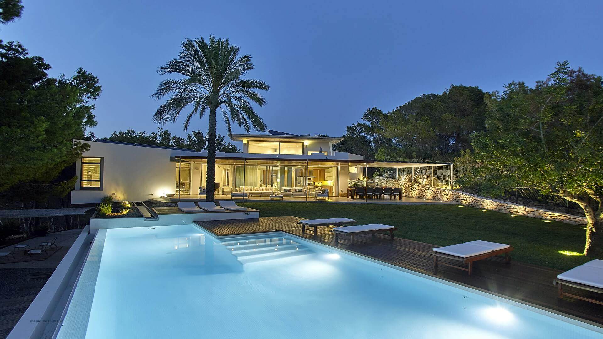 VILLA SOLANA - 5 Bedrooms - Cala Salada (Sunsets) 