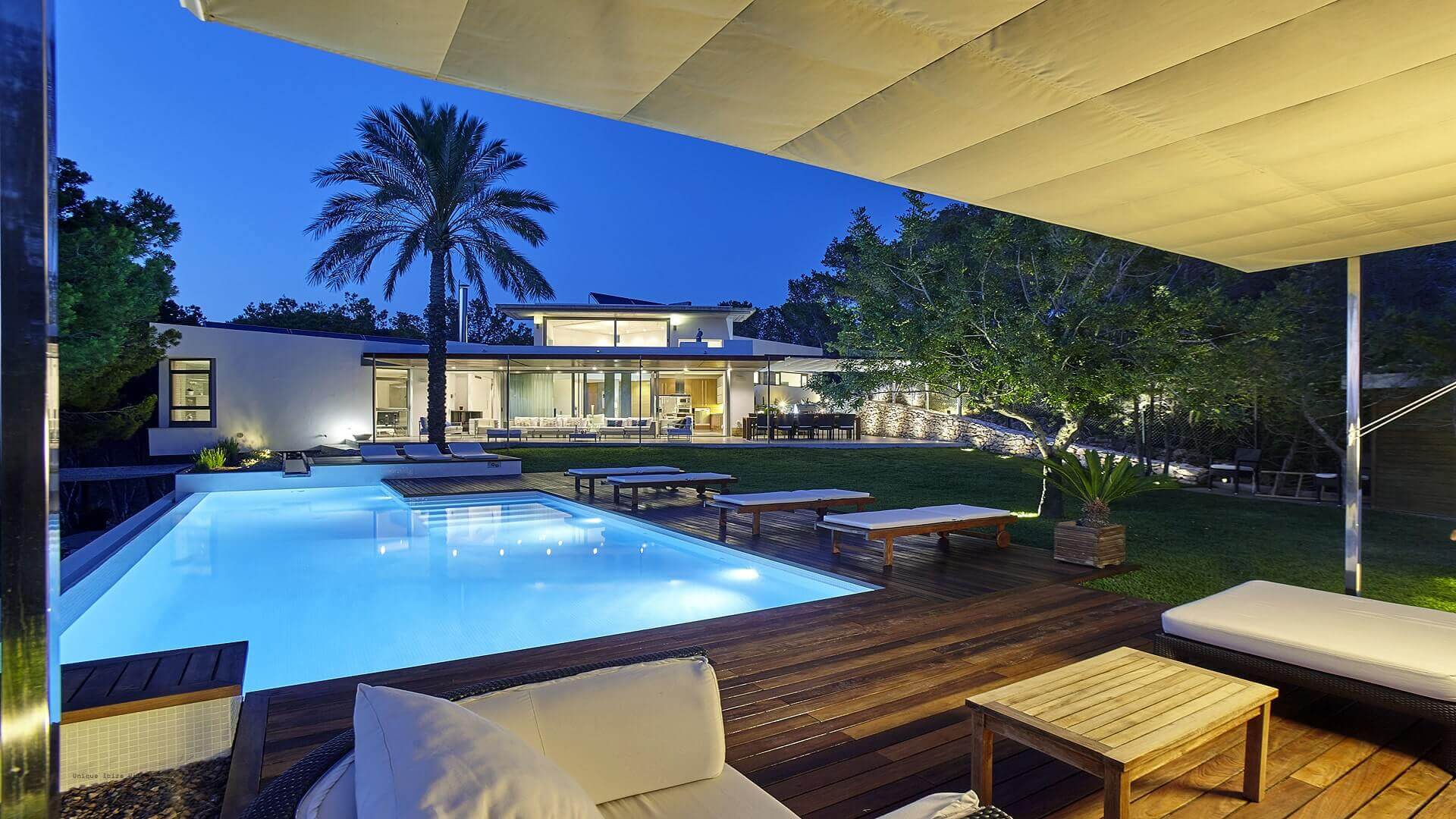 VILLA SOLANA - 5 Bedrooms - Cala Salada (Sunsets) 