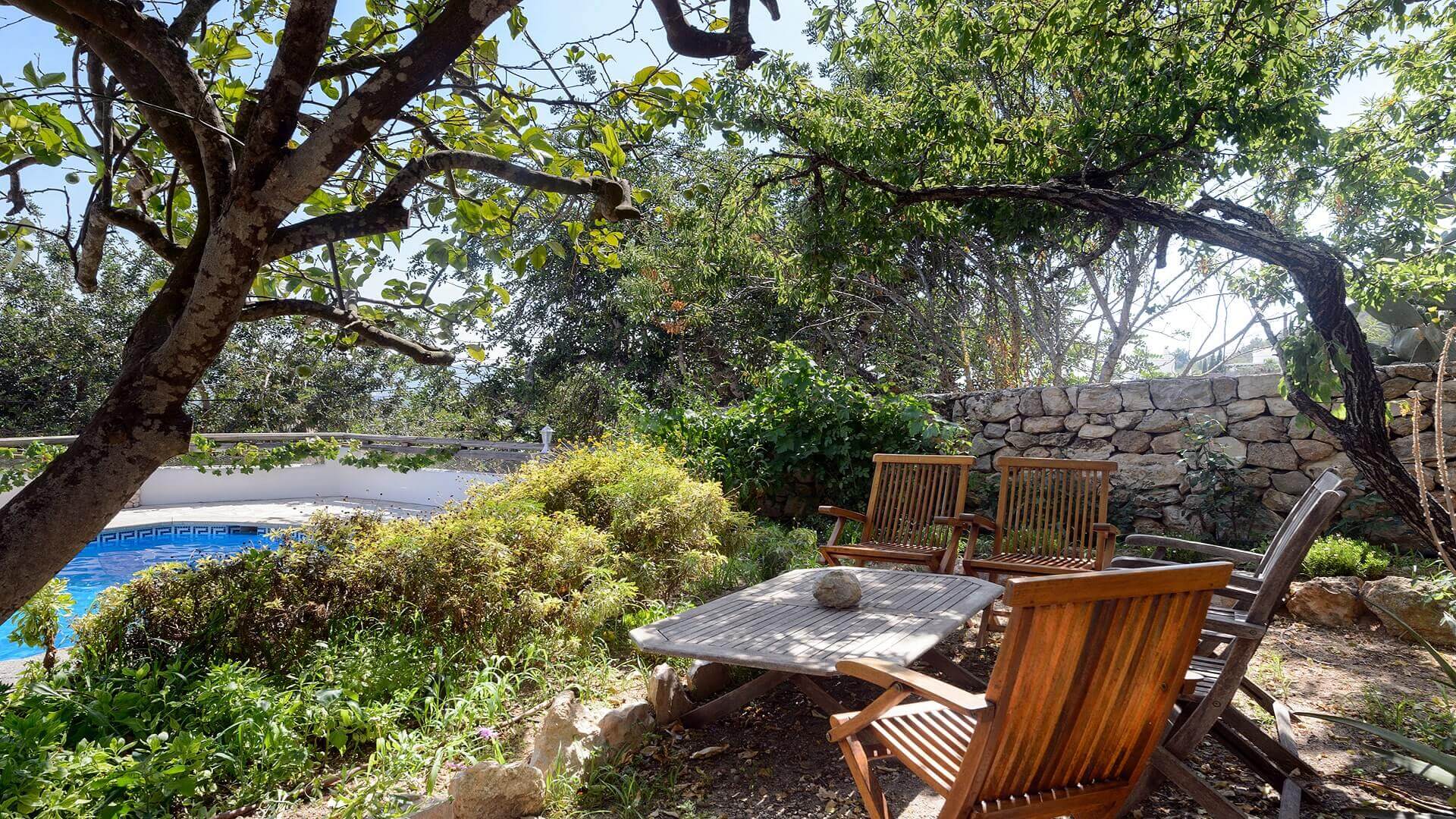 VILLA TORRE BES - 4 Bedrooms - Near San Antonio 
