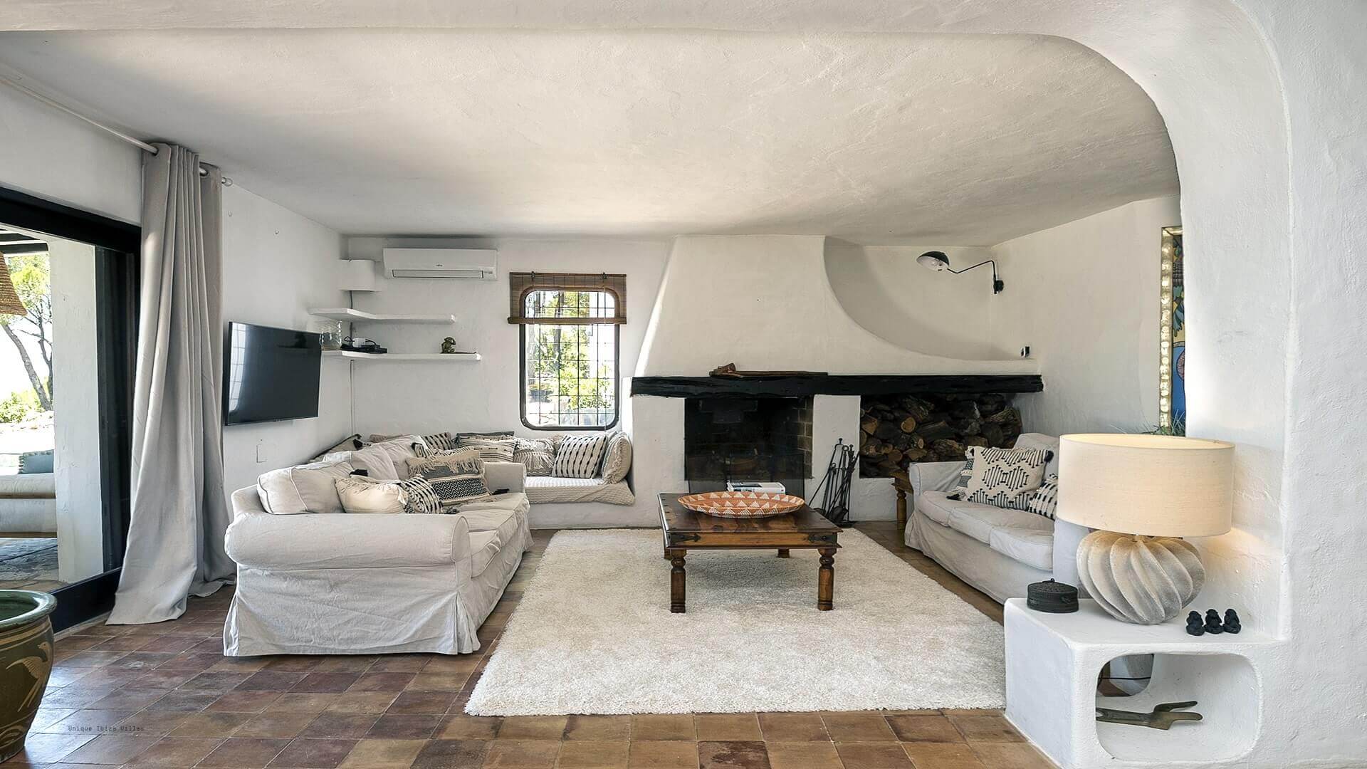 VILLA AMAPOLA - 4 Bedrooms - Cala Tarida/San Jose (Sunsets)