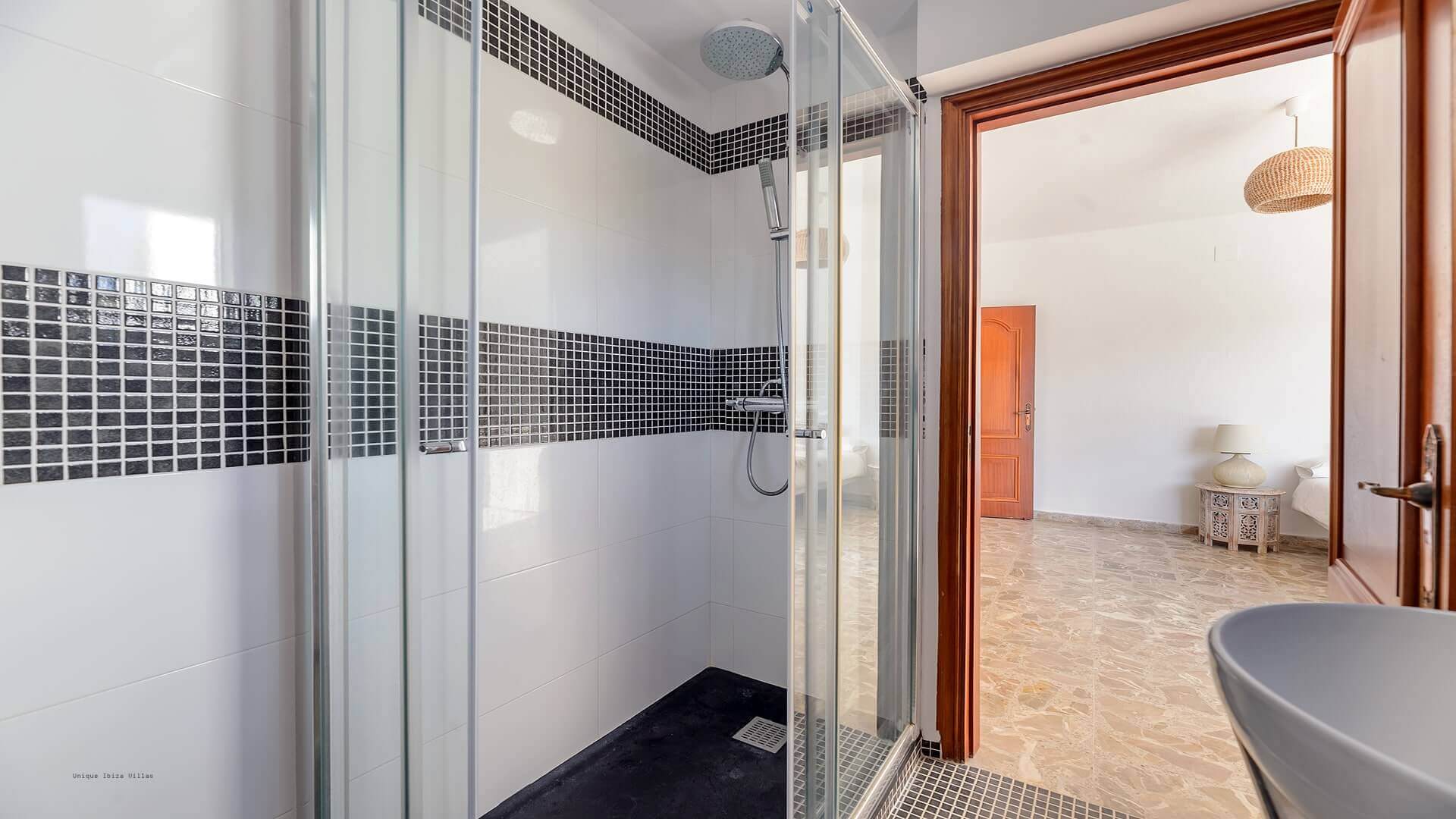 VILLA CAN RAVI - 5 Bedrooms - San Antonio/Cala de Bou 