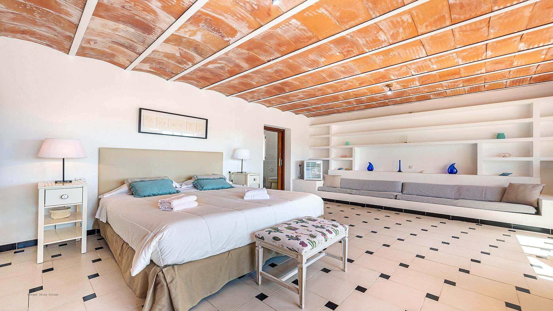 VILLA CAN ANADI - 4 Bedrooms - Between San Jose/Ibiza Town