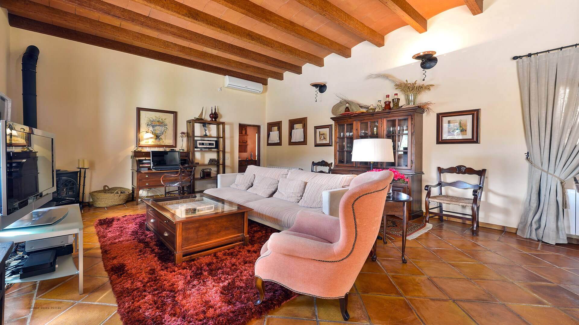  - VILLA EL ABUELO - 5 Bedrooms - Near Santa Eulalia & San Carlos