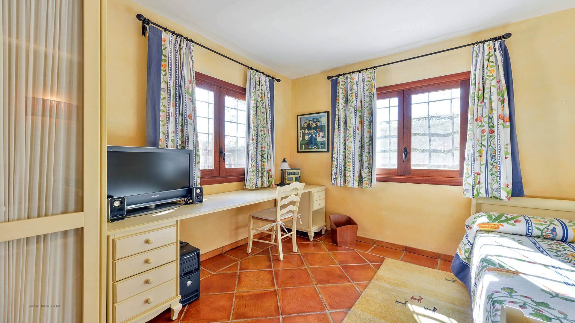  - VILLA EL ABUELO - 5 Bedrooms - Near Santa Eulalia & San Carlos