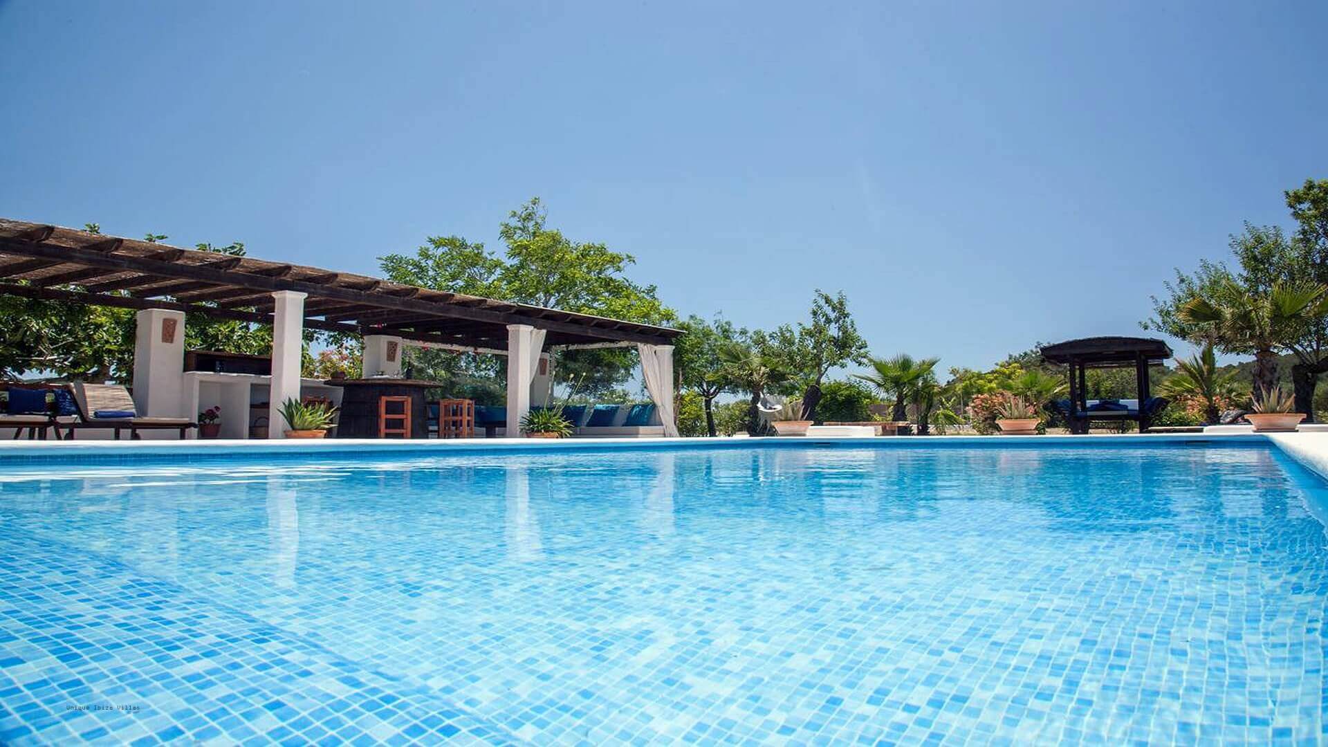 VILLA CUNA - 4 Bedrooms - San Jose (Walk To Village) 