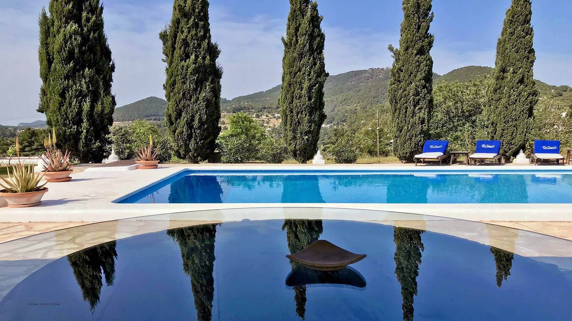 VILLA CUNA - 4 Bedrooms - San Jose (Walk To Village) 