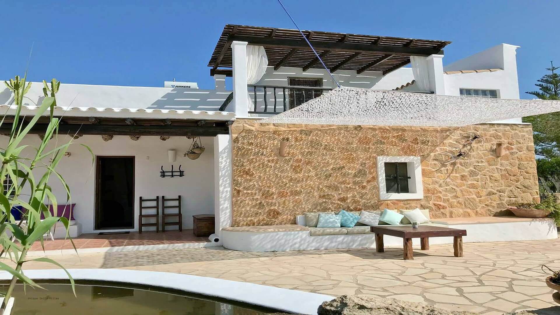 VILLA CUNA - 4 Bedrooms - San Jose (Walk To Village) 