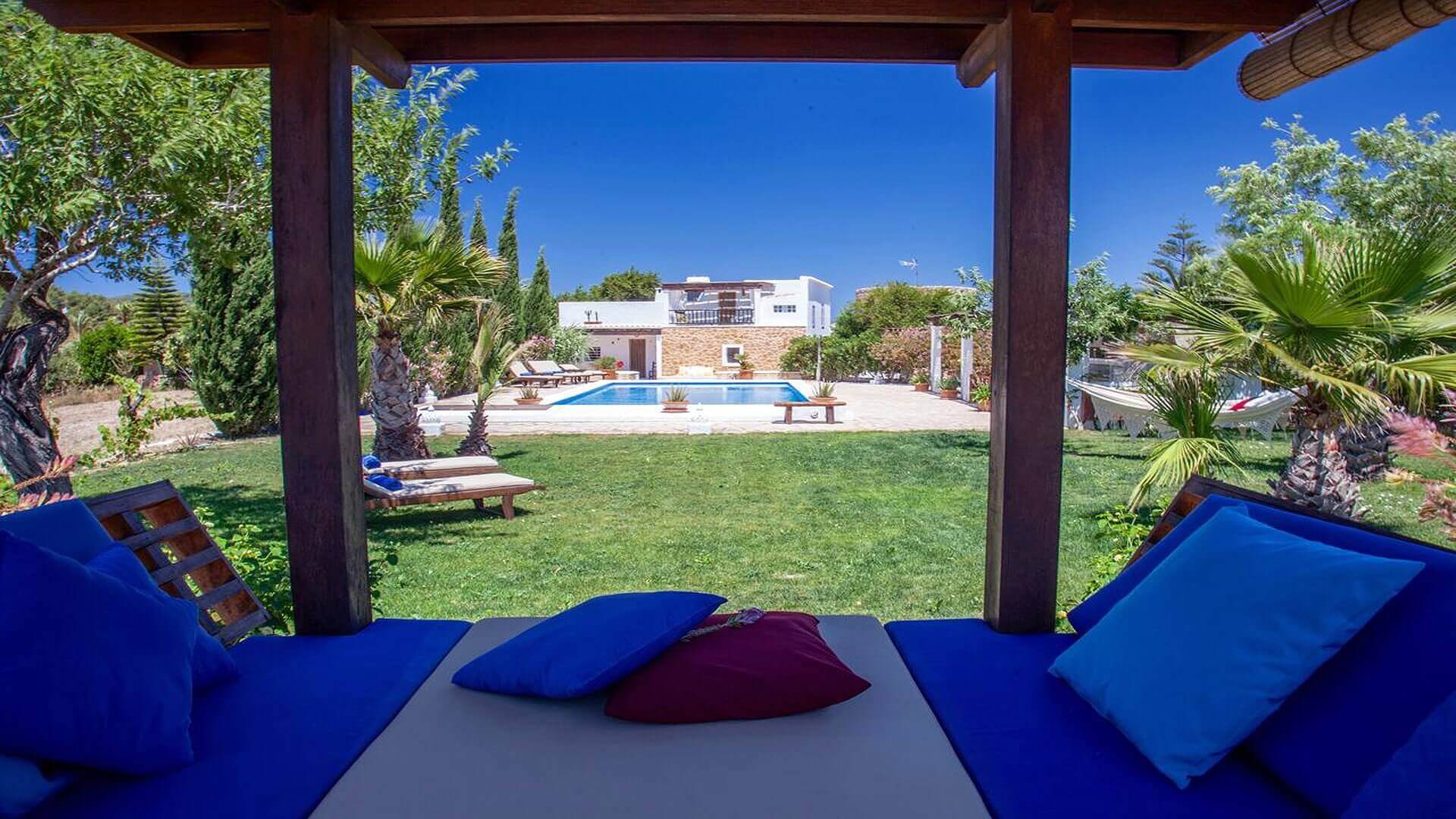 VILLA CUNA - 4 Bedrooms - San Jose (Walk To Village) 