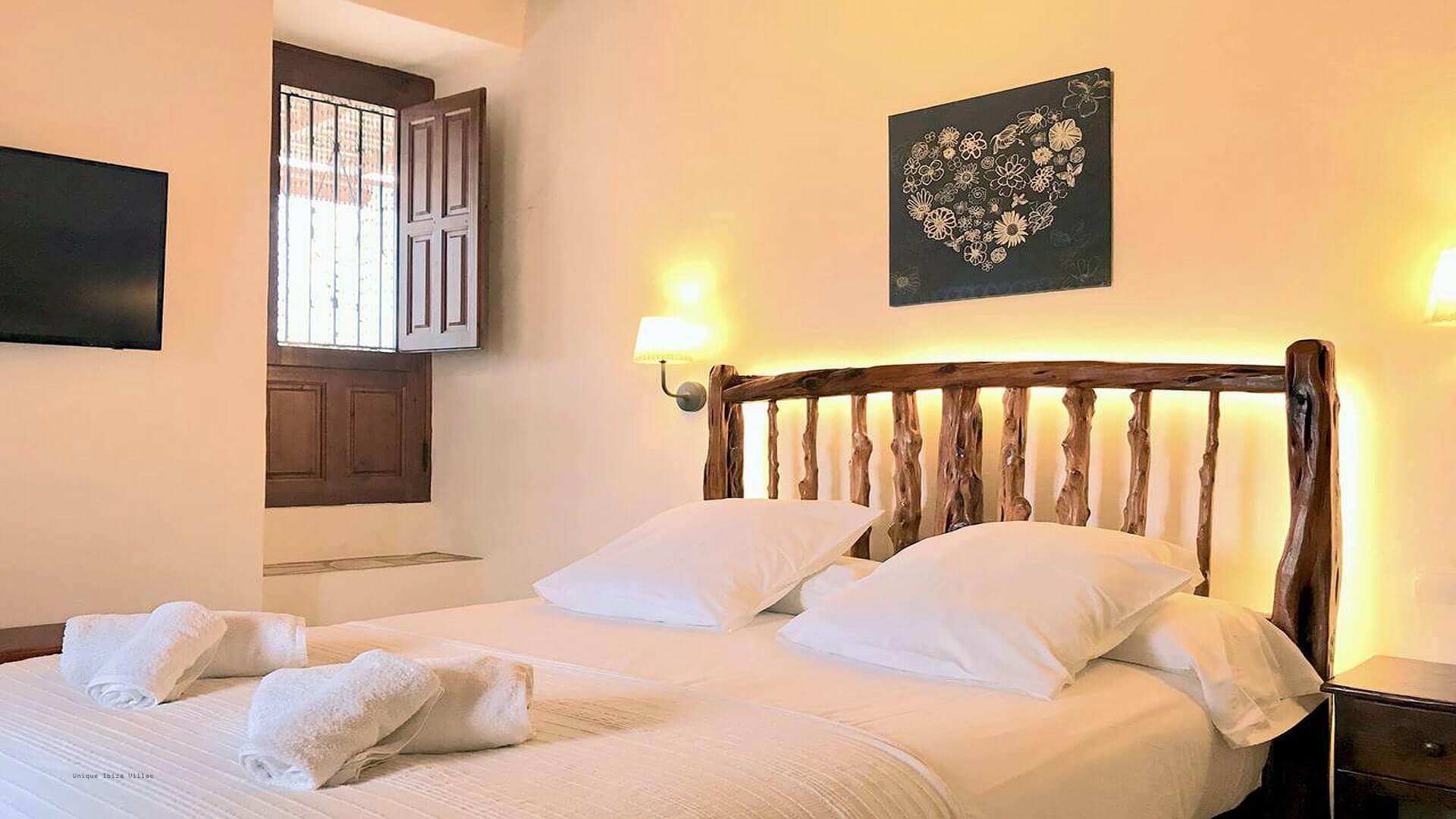 VILLA CUNA - 4 Bedrooms - San Jose (Walk To Village) 