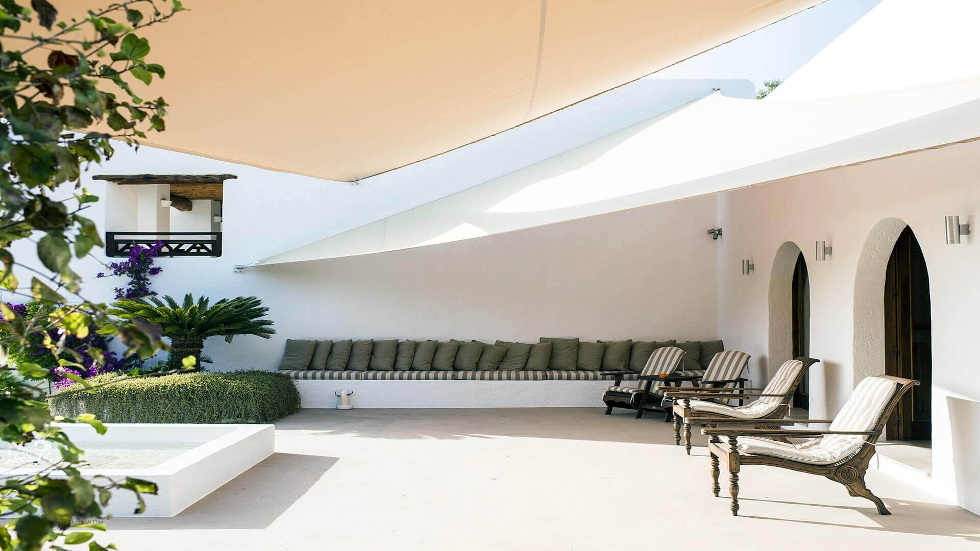 VILLA SANTY - 6 Bedrooms - Cala Xarraca/Cala Xuclar