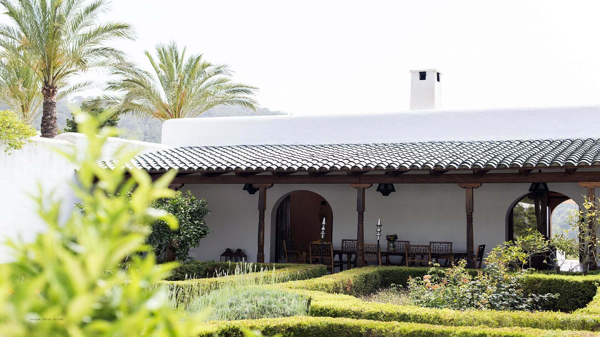 VILLA SANTY - 6 Bedrooms - Cala Xarraca/Cala Xuclar