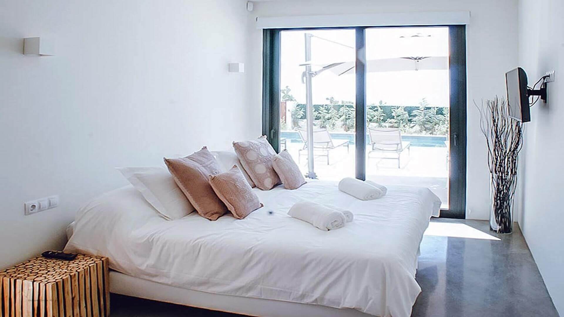 VILLA CASA OCEANA S'ARGAMASSA - 4 Bedrooms - S'argamassa/Santa Eulalia (Beachfront)
