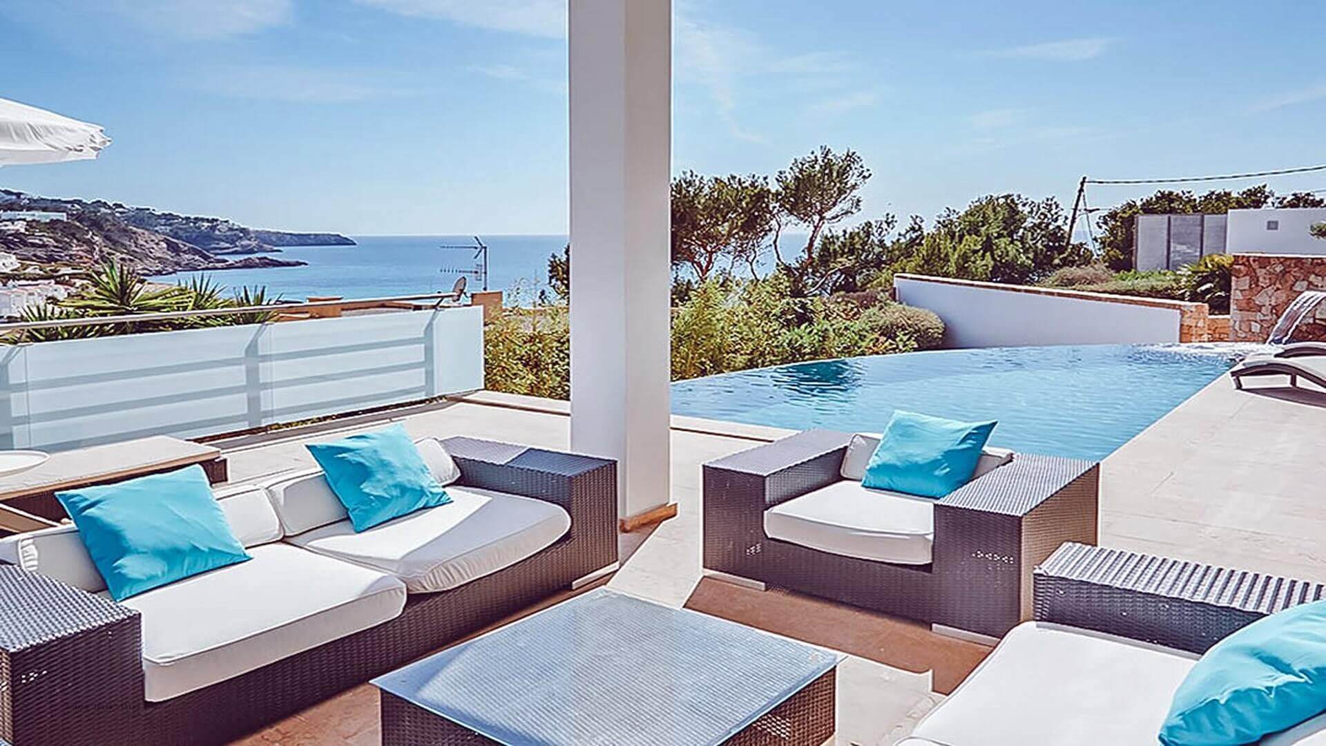 VILLA ANDREY - 5 Bedrooms - Cala Tarida (Beach)