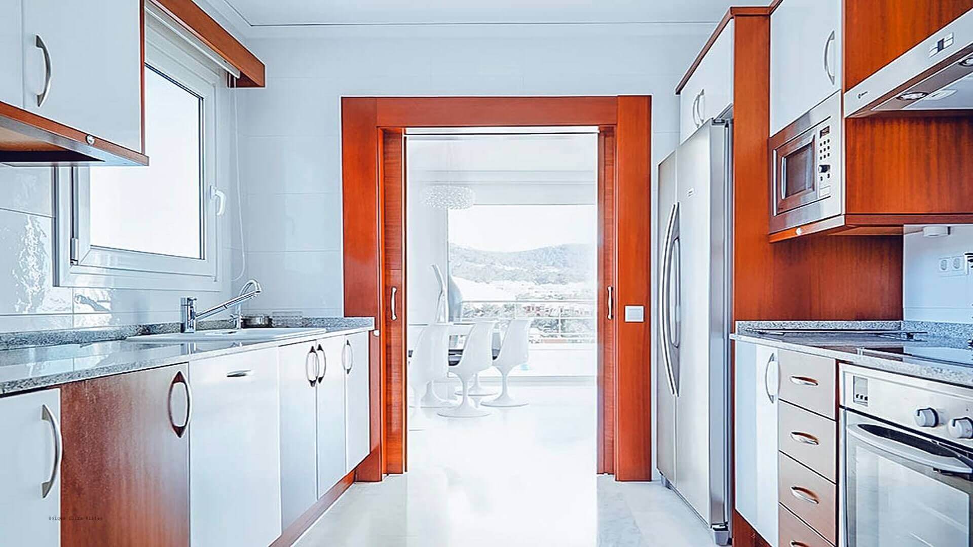 VILLA ANDREY - 5 Bedrooms - Cala Tarida (Beach)