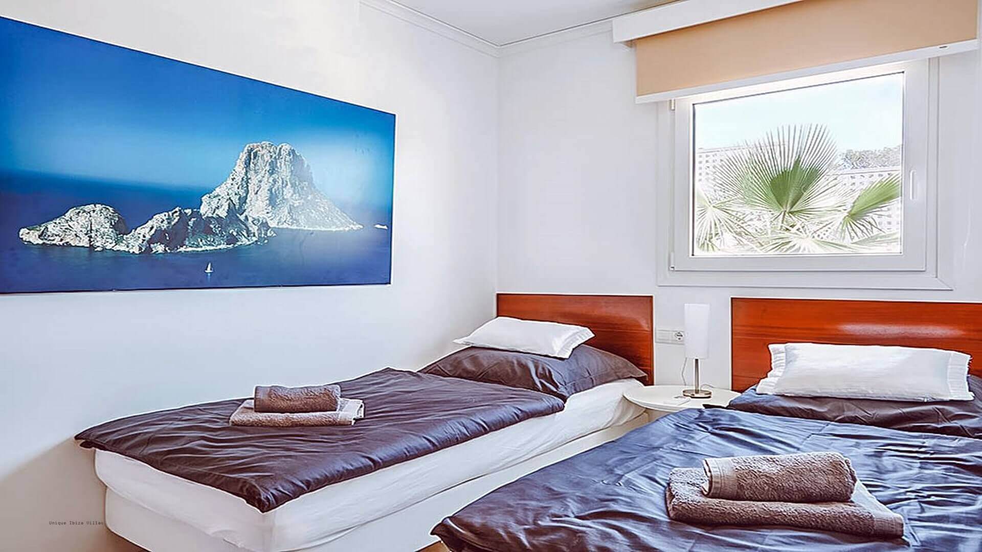 VILLA ANDREY - 5 Bedrooms - Cala Tarida (Beach)