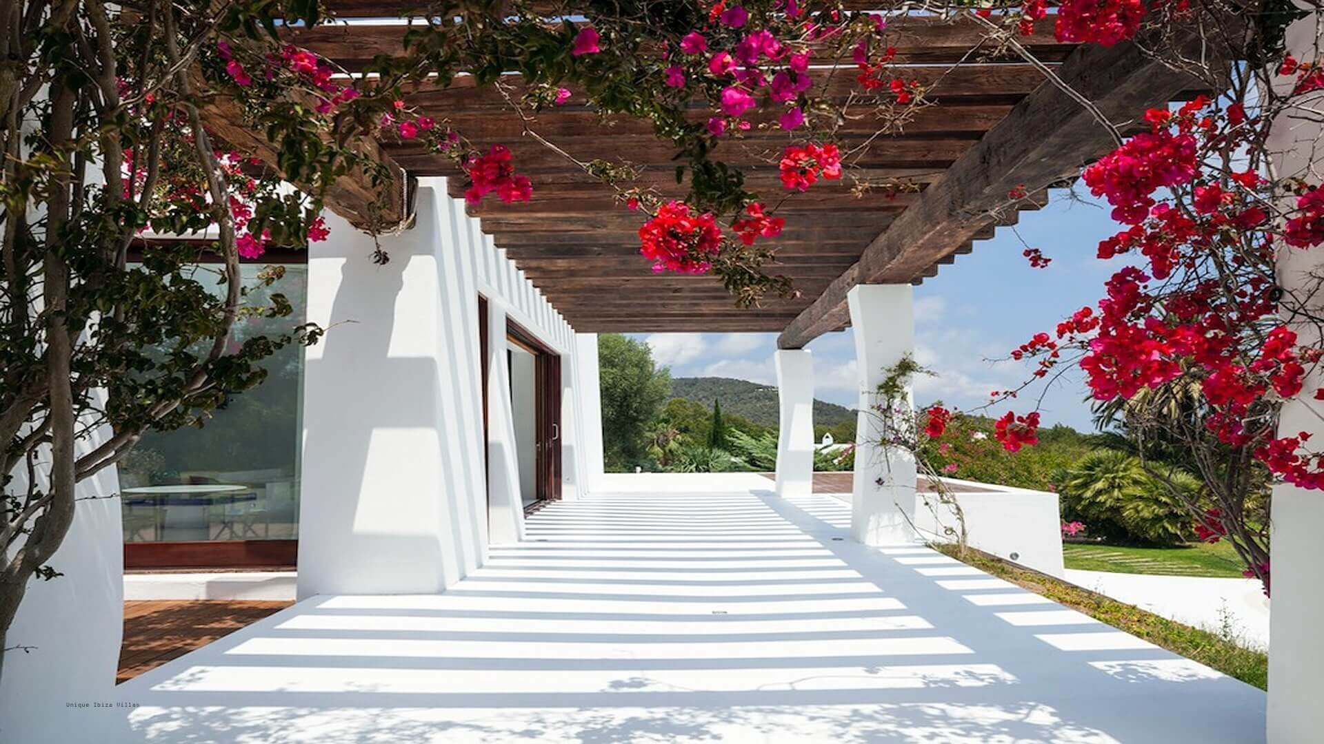 VILLA ESTRELLA AZUL - 5 Bedrooms - Between San Jose/Ibiza Town