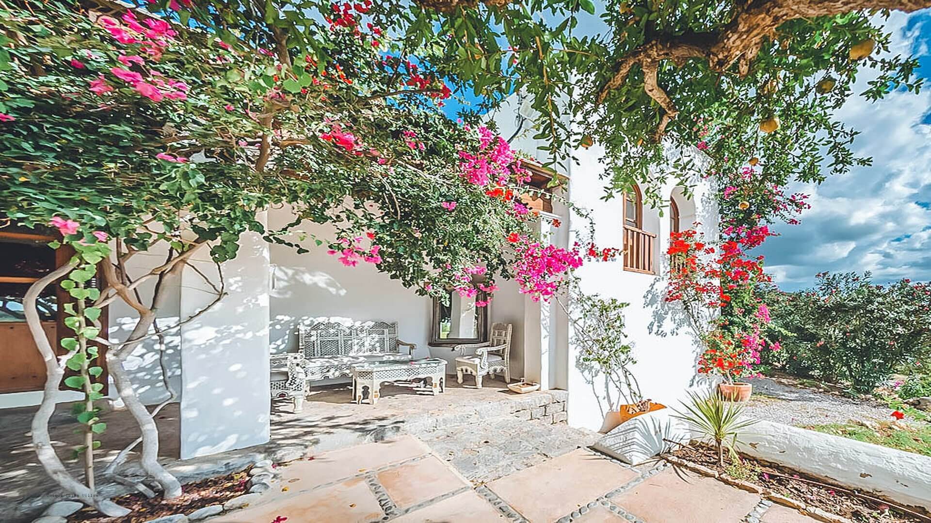 VILLA ESTRELLA AZUL - 5 Bedrooms - Between San Jose/Ibiza Town