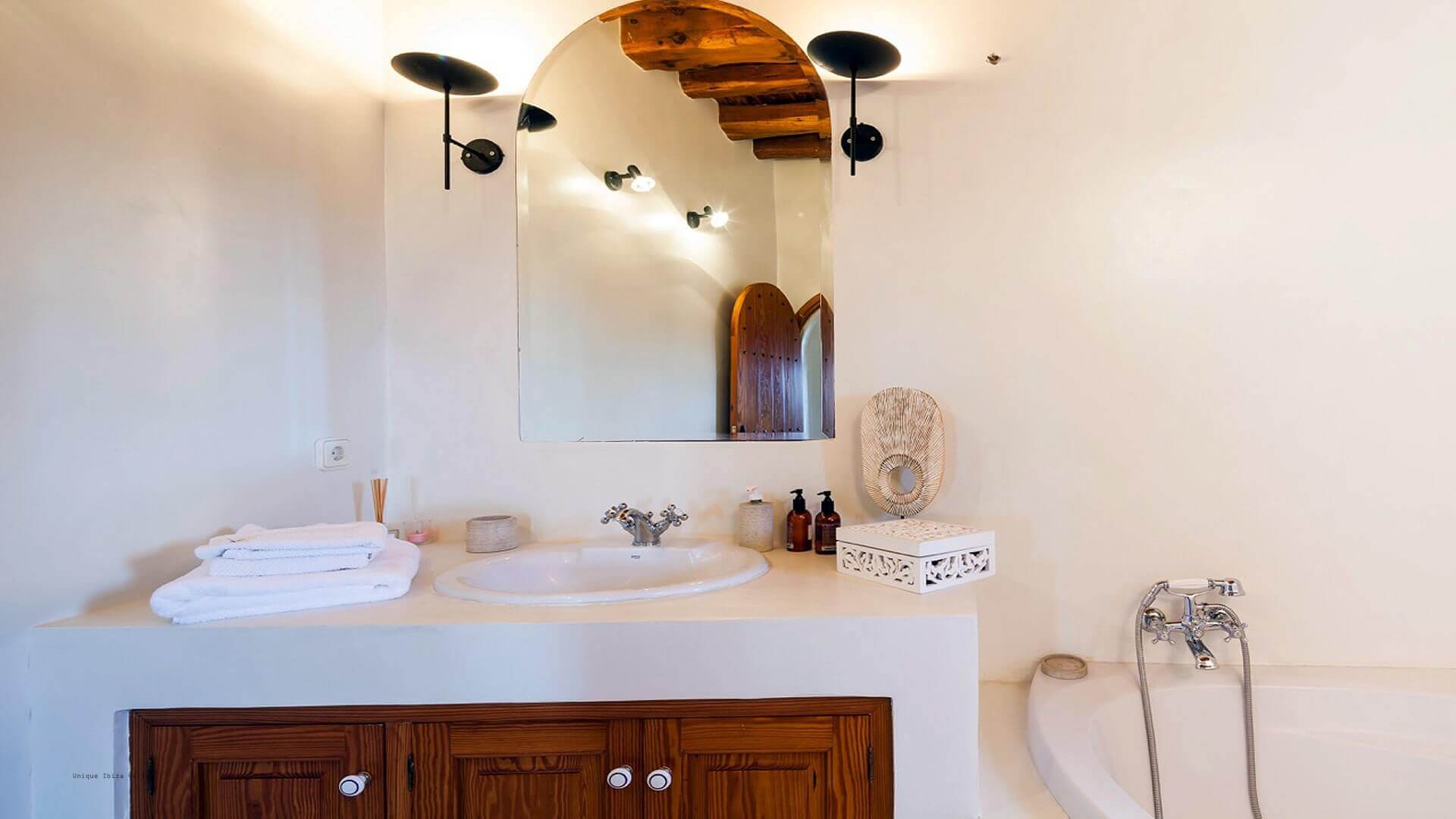 VILLA ESTRELLA AZUL - 5 Bedrooms - Between San Jose/Ibiza Town