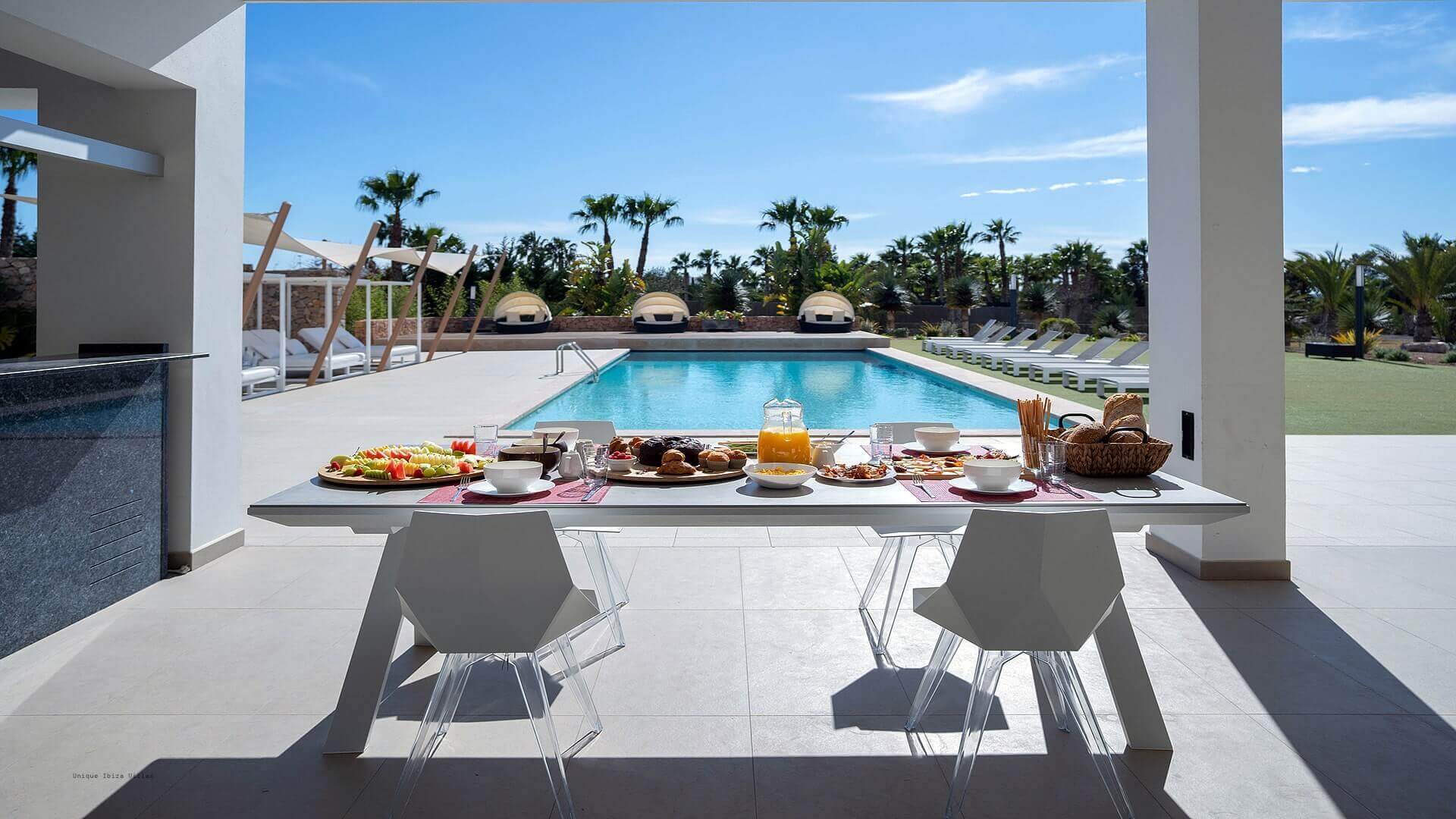 VILLA CASA FOURTEEN - 5 Bedrooms - Near Jesus/Ibiza Town